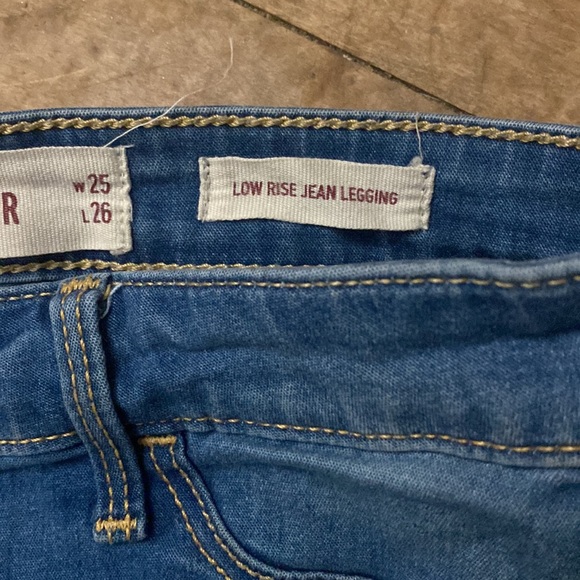Lot of 3! Women’s Hollister low rise jean leggings. - Picture 9 of 10